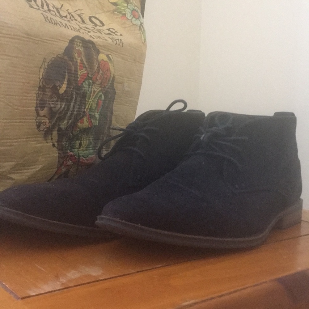 Chelsea shoes
